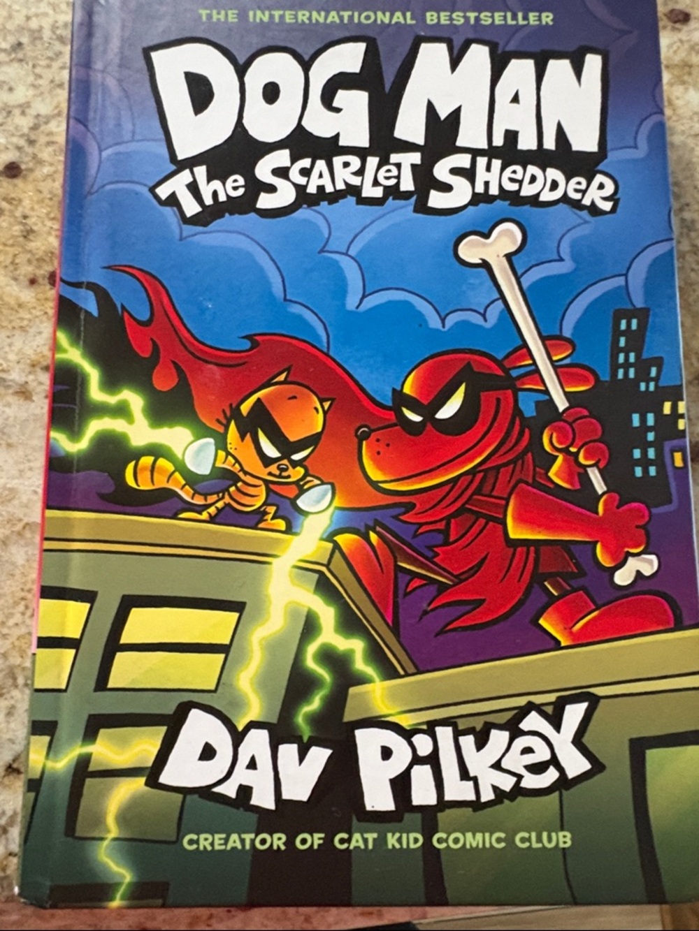 Dog Man: The Scarlet Shedder - Blue & Red Kids Graphic Novel